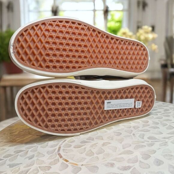 Vans Classic Slip-On Suede Cozy Hug Sherpa Lined Plaid Skate Shoes Mens 6 Womens - Picture 8 of 10